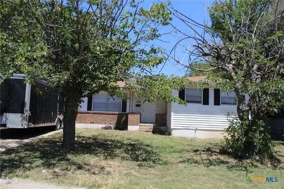 Front exterior at 1306 Connell Dr, Killeen, TX