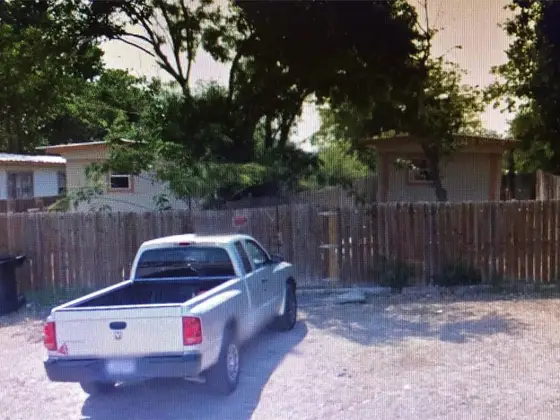 2006 S 3rd St